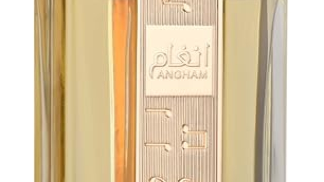 Best Luxury Perfume For Women: Top Picks 2025
